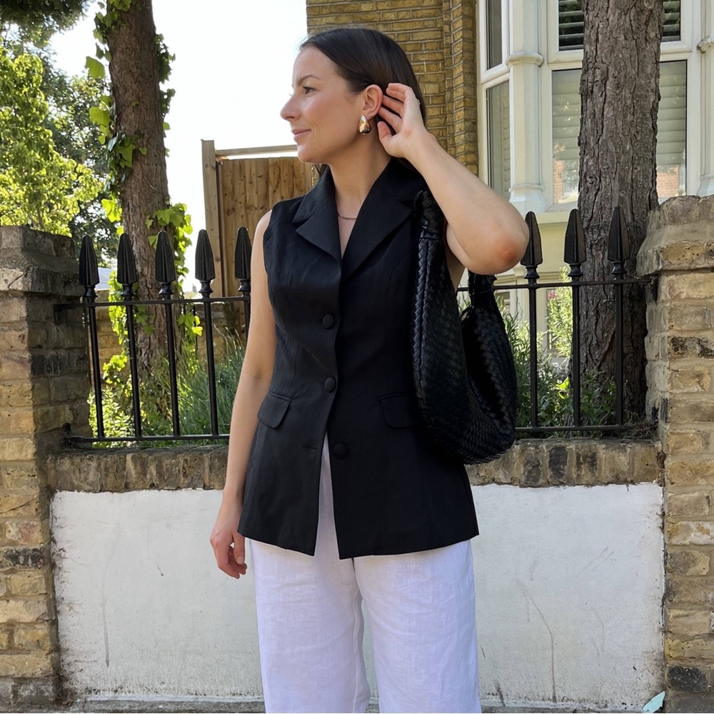 Melie Bianco - The Brigitte Satchel in Black - Picture 2 of 8